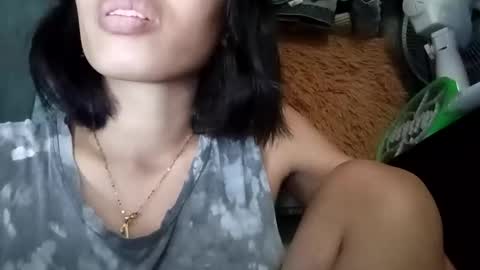 Snapshot of gorgeouspinay_babe chatting on 03/02/26, 04:14 GorgeousPinay babe online show from 03/02/26, 04:14