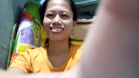 Snapshot of gorgeouspinay_babe chatting on 03/28/26, 12:10 GorgeousPinay babe online show from 03/28/26, 12:10