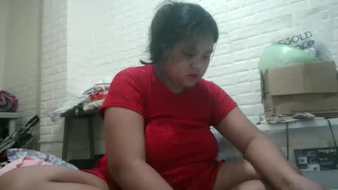 gorgeousselenaxx online show from 01/12/25, 11:04