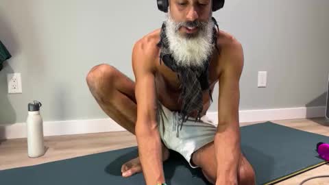 Snapshot of goshlover chatting on 11/17/25, 05:46 GoshLover online show from 11/17/25, 05:46