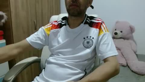 Snapshot of goten7 chatting on 03/30/26, 10:38 Andres online show from 03/30/26, 10:38