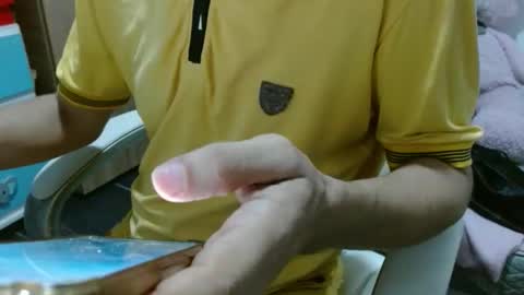 Snapshot of goten7 chatting on 04/06/26, 10:38 Andres online show from 04/06/26, 10:38