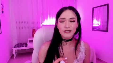 Snapshot of goth_alice chatting on 12/13/25, 08:25 Alice online show from 12/13/25, 08:25