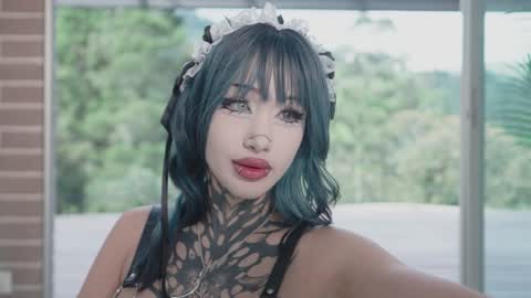 Snapshot of goth_dolll chatting on 03/07/26, 08:17 sophie Special celebration a the beach 300k followers 3011 and 0112 online show from 03/07/26, 08:17