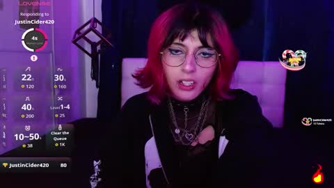 goth_minerva online show from 10/18/25, 01:34