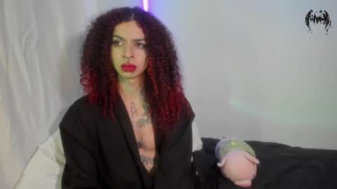 Snapshot of goth_ru chatting on 01/14/25, 02:50 Russ online show from 01/14/25, 02:50