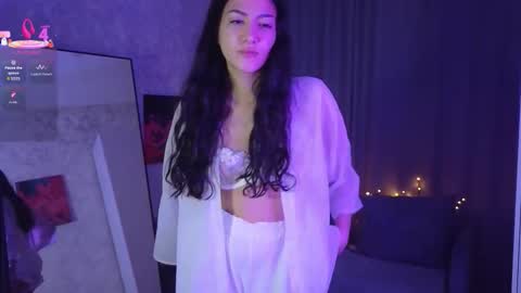 Snapshot of goth_tvt chatting on 11/21/25, 08:29 mulan online show from 11/21/25, 08:29