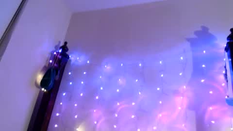 Snapshot of gothbaby305 chatting on 02/03/25, 04:35 gothbaby305 online show from 02/03/25, 04:35