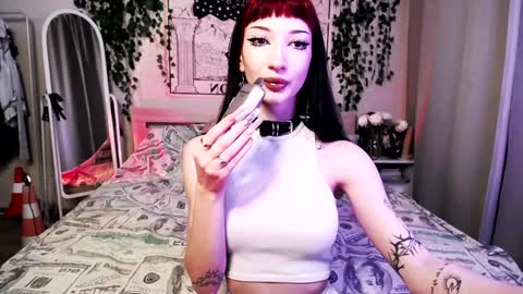    online show from 02/02/25, 12:09