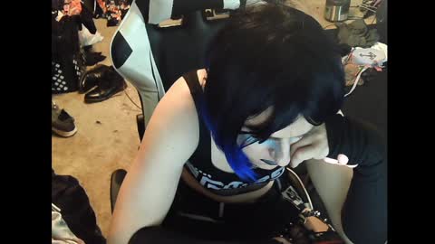 Snapshot of gothic123451 chatting on 01/11/25, 01:37 Victoriana online show from 01/11/25, 01:37