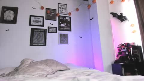 hi my name is Elizabeth nice to meet you online show from 01/03/25, 05:53