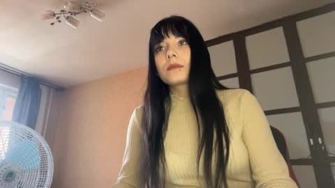Snapshot of gothickq chatting on 05/07/26, 10:53 gothickq online show from 05/07/26, 10:53