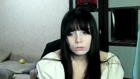 Snapshot of gothickq chatting on 06/28/26, 03:51 gothickq online show from 06/28/26, 03:51
