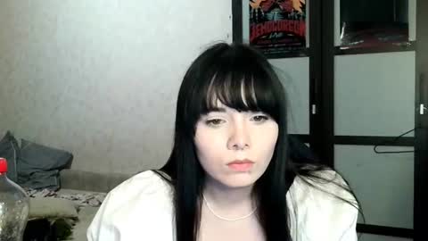 Snapshot of gothickq chatting on 07/11/26, 06:10 gothickq online show from 07/11/26, 06:10