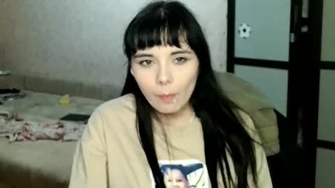 Snapshot of gothickq chatting on 07/14/26, 06:35 gothickq online show from 07/14/26, 06:35