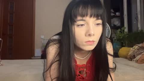 Snapshot of gothickq chatting on 08/05/26, 05:49 gothickq online show from 08/05/26, 05:49