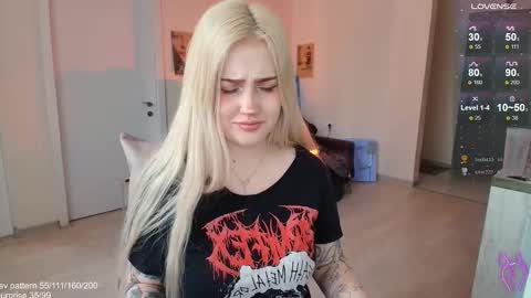 Snapshot of gothkittys chatting on 03/14/26, 11:37 traumfrau Kira angel face devil eyes I SELL A LOT VIDEO IN GALLERY online show from 03/14/26, 11:37