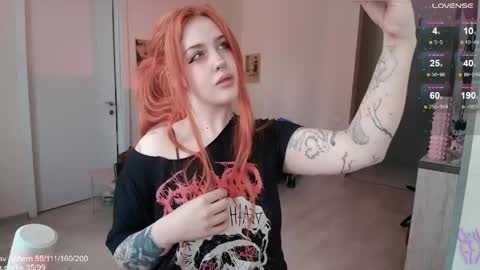 Snapshot of gothkittys chatting on 04/19/26, 11:20 traumfrau Kira angel face devil eyes I SELL A LOT VIDEO IN GALLERY online show from 04/19/26, 11:20