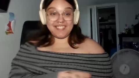 Snapshot of gothshawty101 chatting on 11/29/25, 06:55 Lady Venus online show from 11/29/25, 06:55