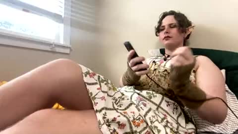 Snapshot of gothydoll chatting on 06/18/26, 10:14 Doll online show from 06/18/26, 10:14