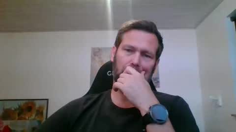 Snapshot of gotta1234 chatting on 11/03/25, 04:19 gotta1234 online show from 11/03/25, 04:19