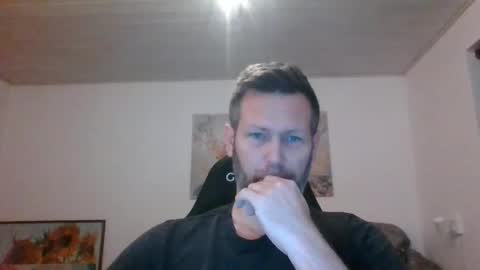 Snapshot of gotta1234 chatting on 12/14/25, 08:46 gotta1234 online show from 12/14/25, 08:46