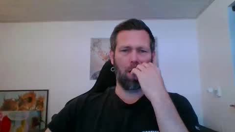 Snapshot of gotta1234 chatting on 01/14/26, 05:51 gotta1234 online show from 01/14/26, 05:51