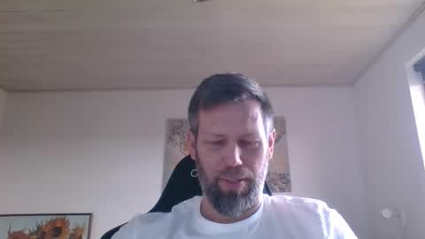 Snapshot of gotta1234 chatting on 03/01/26, 12:18 gotta1234 online show from 03/01/26, 12:18