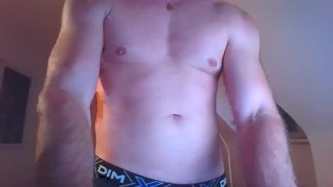 goura2000 online show from 09/23/25, 09:18