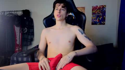 Snapshot of gowther__ chatting on 11/02/25, 10:34 angelito tu novio online show from 11/02/25, 10:34