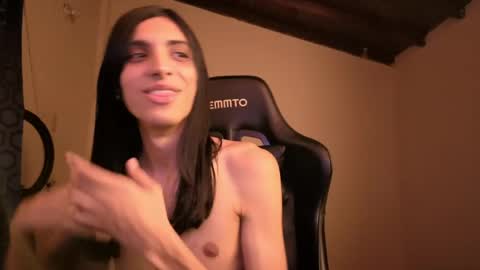 Snapshot of gowther__ chatting on 04/11/26, 03:33 angelito tu novio online show from 04/11/26, 03:33