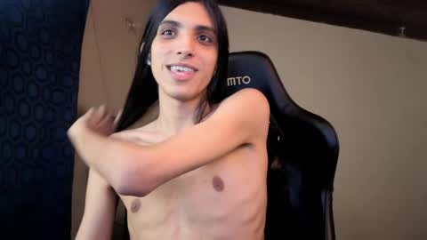 Snapshot of gowther__ chatting on 04/24/26, 07:11 angelito tu novio online show from 04/24/26, 07:11