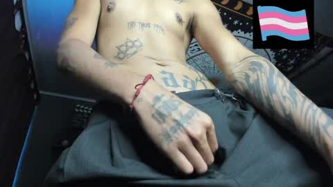 Snapshot of gowtherrrr_ chatting on 04/22/26, 10:55 Manolo modelo independiente online show from 04/22/26, 10:55