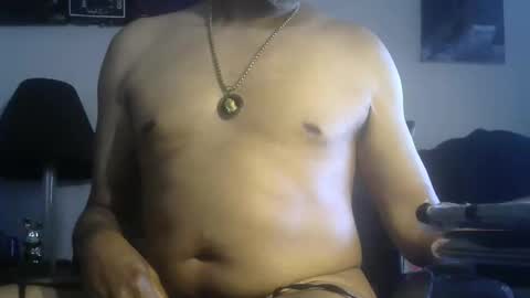 Snapshot of gr8peephole chatting on 06/04/26, 11:22 gr8peephole online show from 06/04/26, 11:22