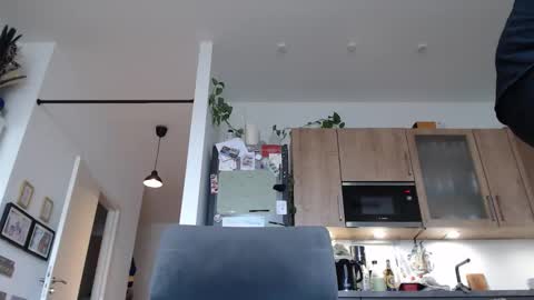 Snapshot of gr8stdaddy chatting on 10/06/25, 08:45 Mister Blue online show from 10/06/25, 08:45