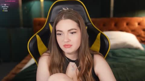 Snapshot of grace054 chatting on 03/26/26, 11:21 Grace online show from 03/26/26, 11:21