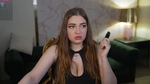 Snapshot of grace054 chatting on 04/06/26, 10:22 Grace online show from 04/06/26, 10:22