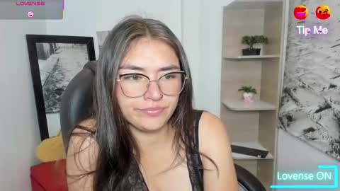 Grace  online show from 10/12/25, 01:54