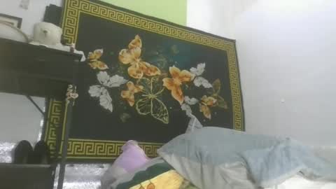 Snapshot of grace_dear chatting on 06/15/26, 05:09 luckygirl online show from 06/15/26, 05:09