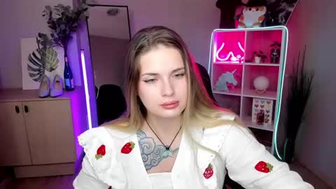 Snapshot of grace_floral chatting on 07/11/26, 08:39 Grace online show from 07/11/26, 08:39