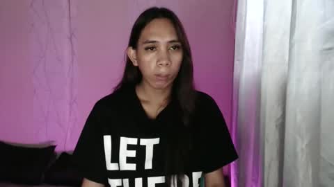 HoneyGrace online show from 11/24/25, 03:39