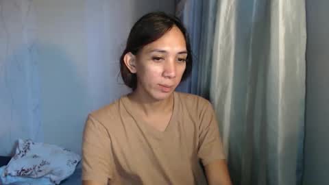 HoneyGrace online show from 01/13/26, 07:57