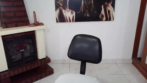 Snapshot of grace_mature_milf chatting on 04/20/26, 11:24 grace_mature_milf online show from 04/20/26, 11:24