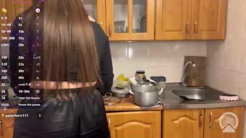 Snapshot of gracebrownnn chatting on 06/11/26, 12:32 Grace Brown online show from 06/11/26, 12:32