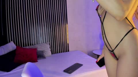 Grace Cartier online show from 12/24/24, 04:08