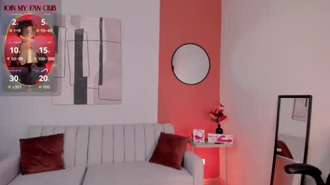 Zuly online show from 12/18/25, 08:15