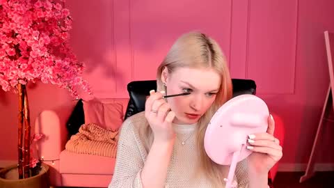 Grace Glamour online show from 01/06/25, 05:41