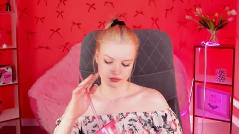 Grace Glamour online show from 01/22/25, 11:34