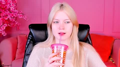 Grace Glamour online show from 02/04/25, 05:31