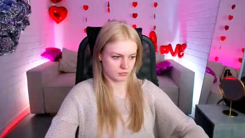 Grace Glamour online show from 03/11/25, 08:20